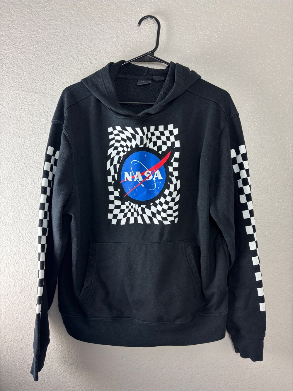 MAD Engine NASA Black Hoodie (M)